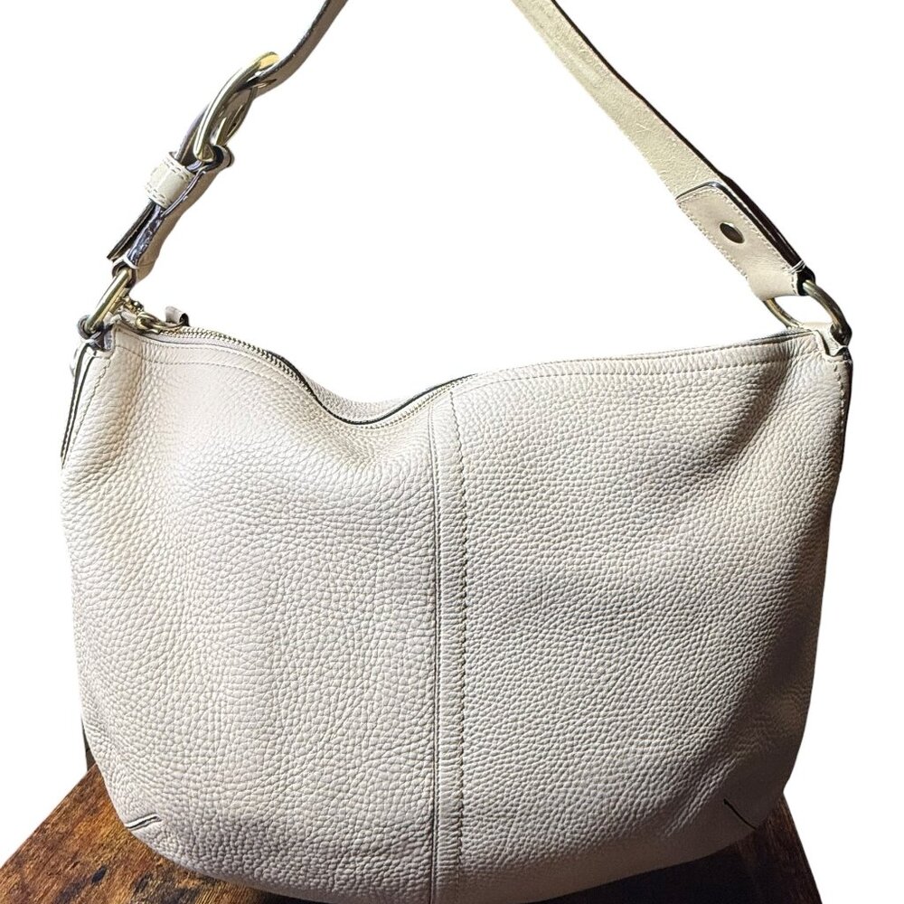 Coach 2007 Oversized Soho Hobo Bag - Picture 2 of 15